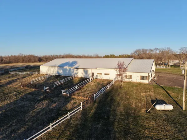 $925,000 | Xxxxx 190th Street, Milaca, MN 56353