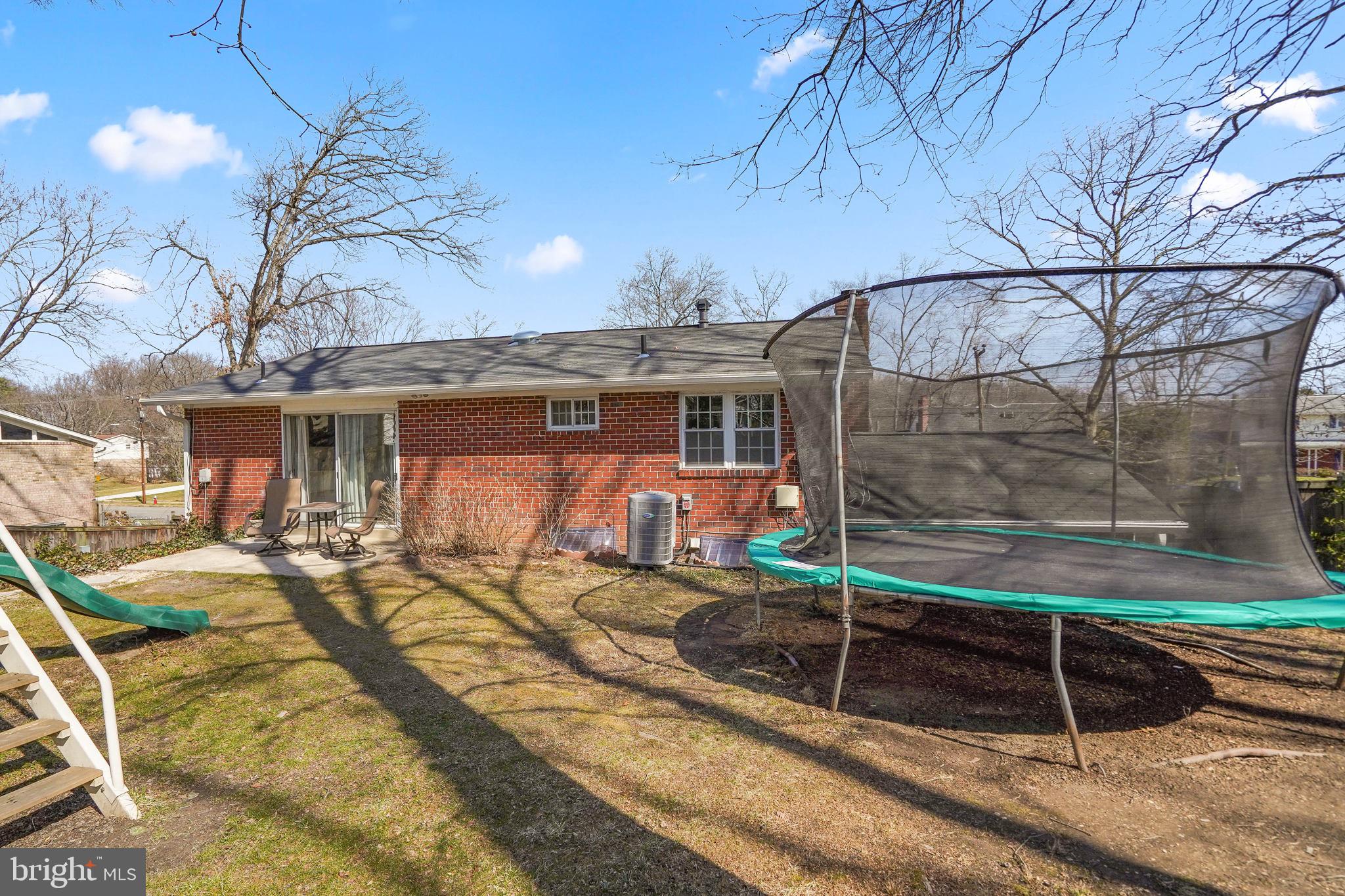 6906 Brisbane Street Springfield, VA 22152 - Photo 54 of 55 Spacious backyard