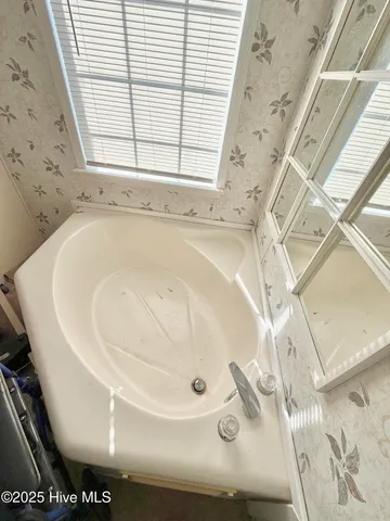 $224,900 | 2917 Laurel Ridge Lane, Kinston, NC 28504