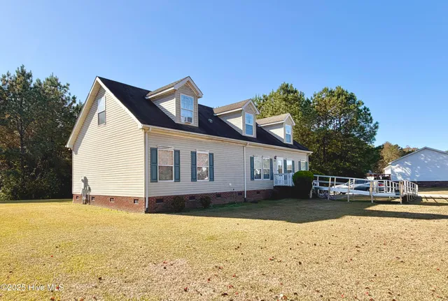 $224,900 | 2917 Laurel Ridge Lane, Kinston, NC 28504