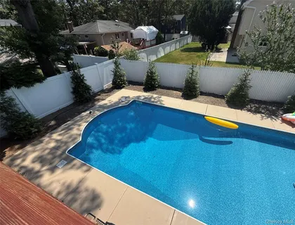 $4,750 | 1671 Claas Avenue, Holbrook, NY 11741