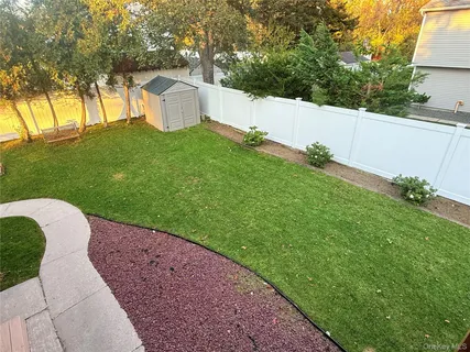 $4,750 | 1671 Claas Avenue, Holbrook, NY 11741