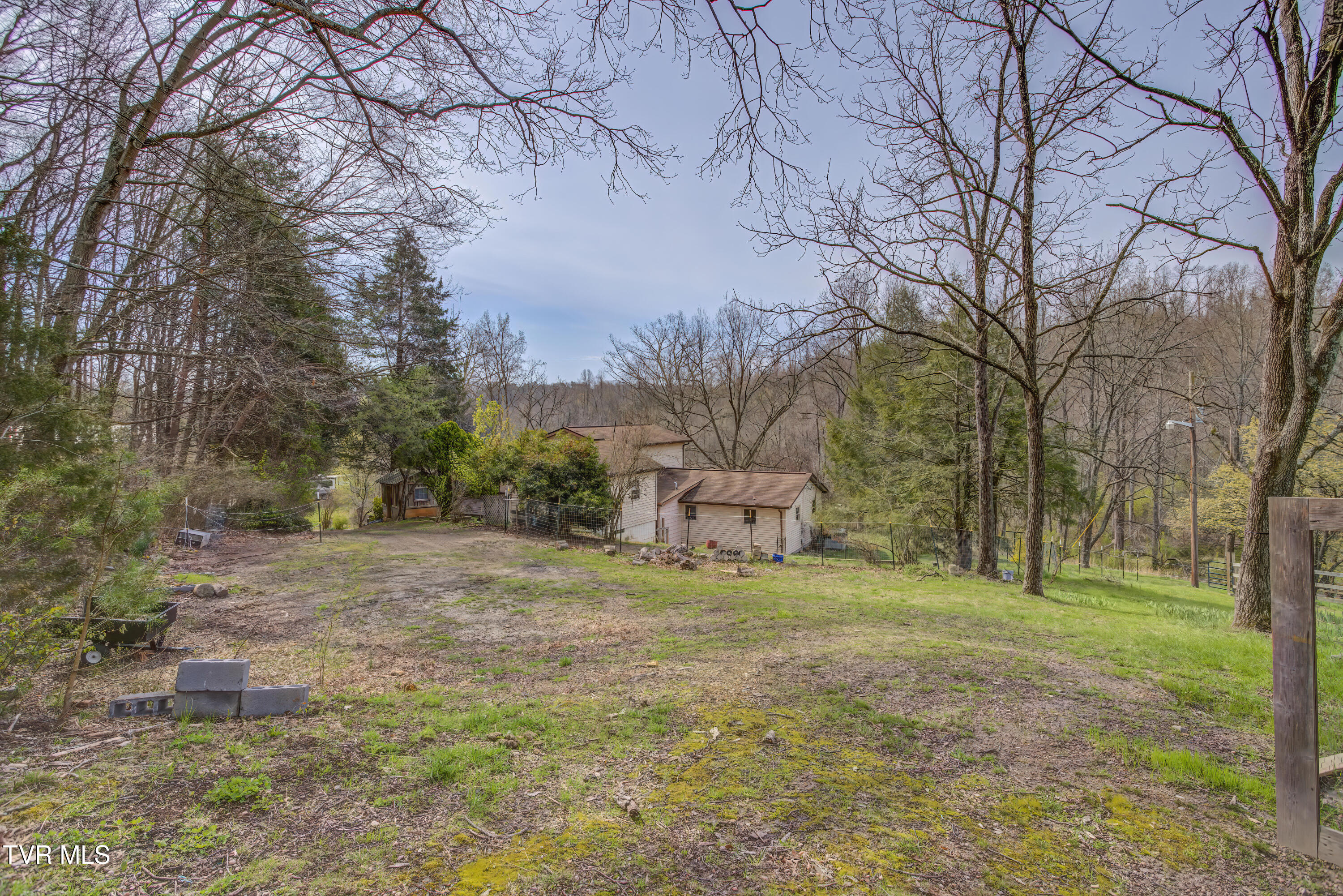 178 Conant Road Church Hill, TN 37642 - Photo 28 of 47 178 Conant (37)