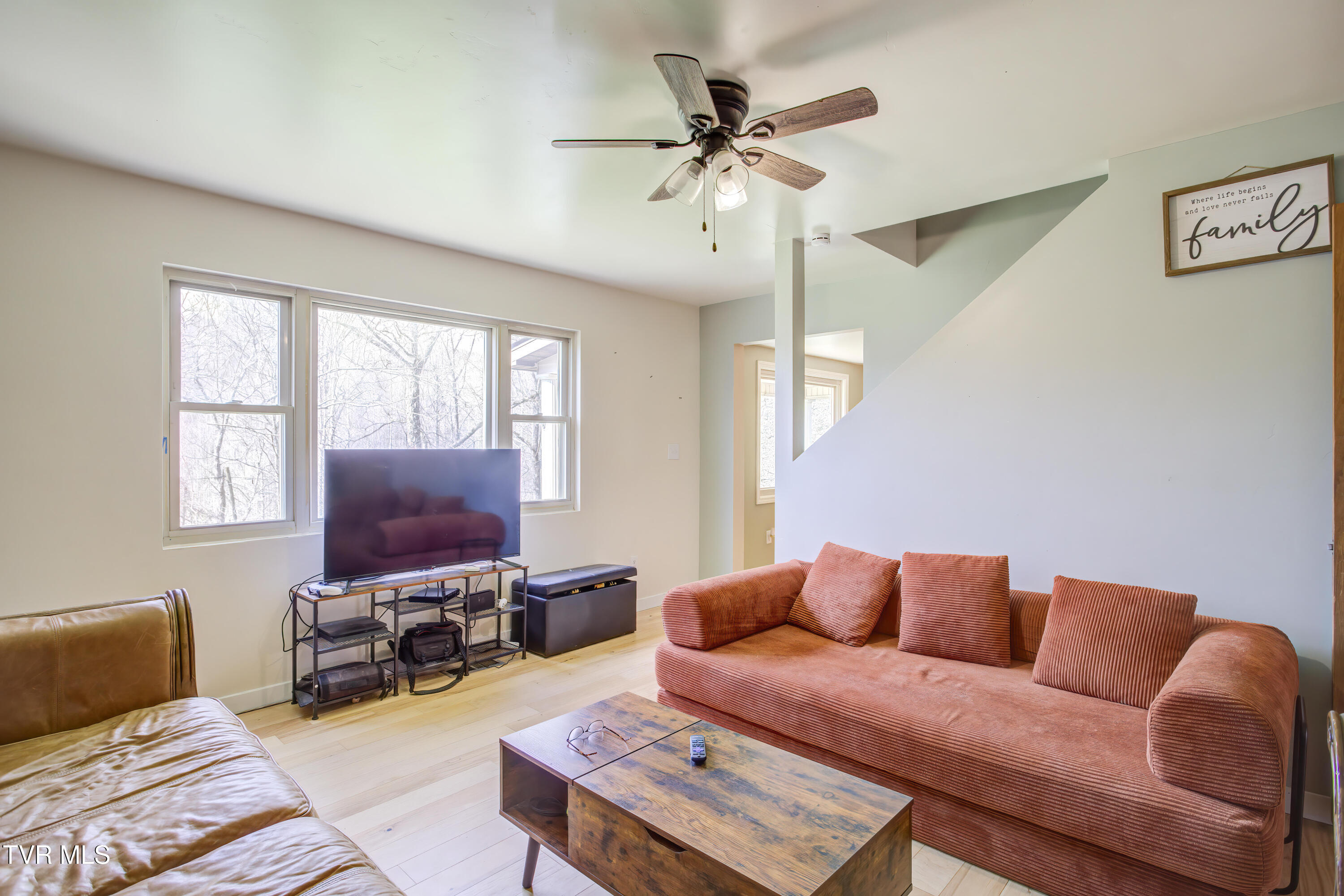 178 Conant Road Church Hill, TN 37642 - Photo 8 of 47 178 Conant (17)