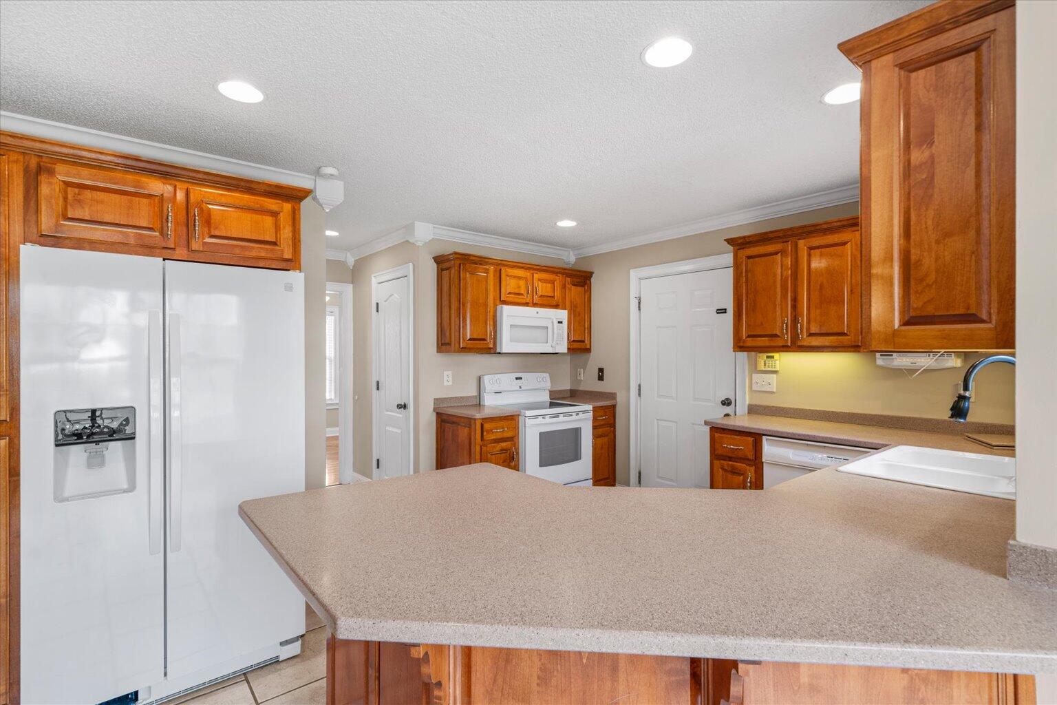 29 Chandler's Ridge Drive Chatsworth, GA 30705 - Photo 12 of 58 12-DSC00505
