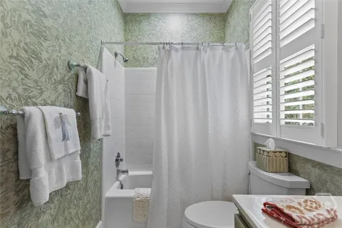 $605,000 | 105 Baymeadow Point, Savannah, GA 31405