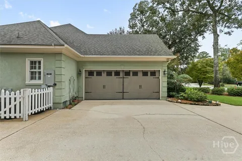 $605,000 | 105 Baymeadow Point, Savannah, GA 31405