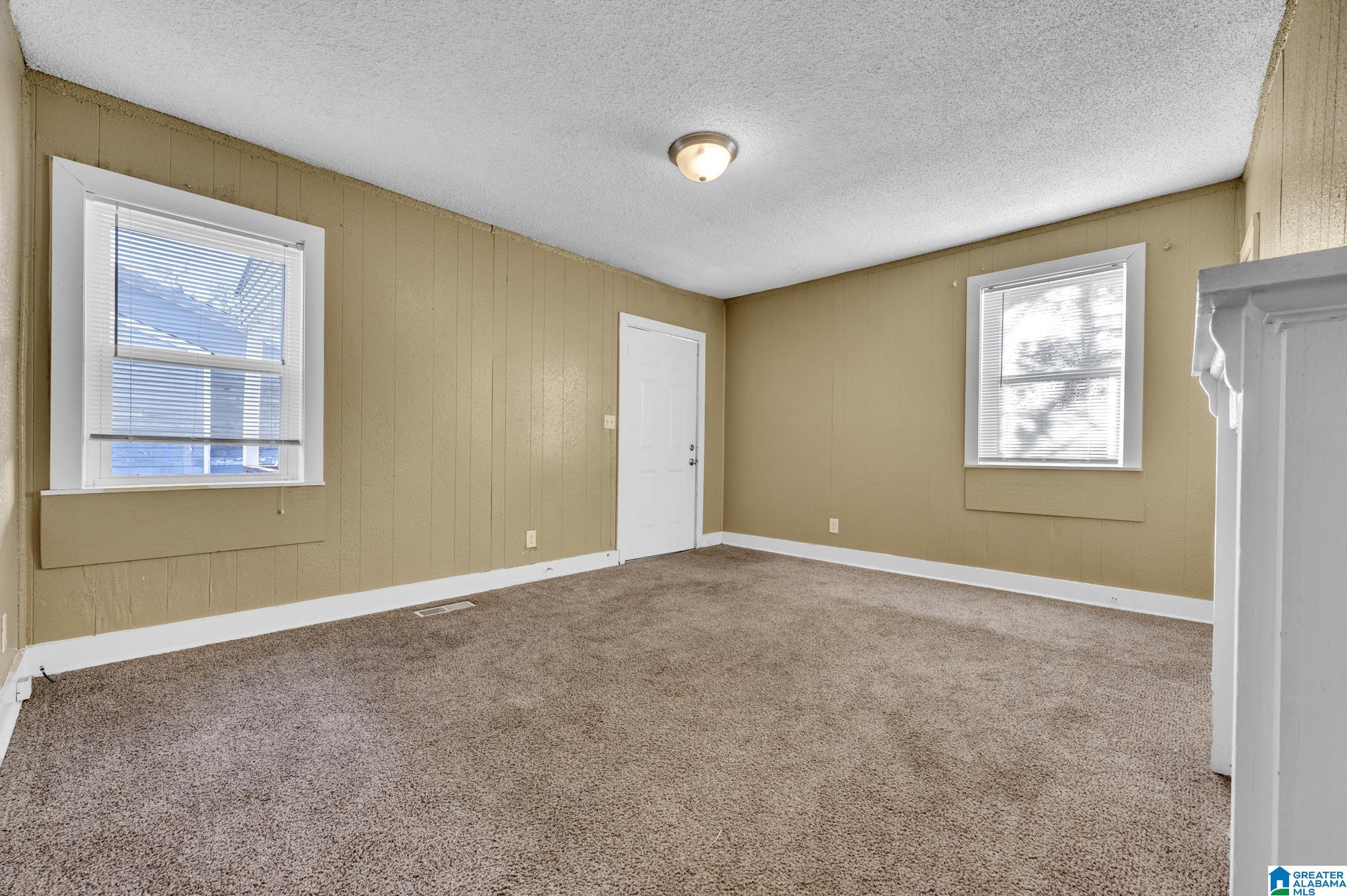 227 South Park Road Southwest Birmingham, AL 35211 - Photo 7 of 16