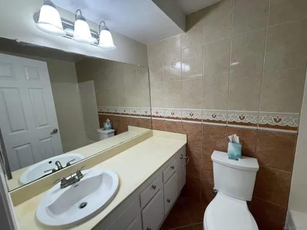 $3,750 | 7055 Appian Drive, Unit B, San Diego, CA 92139