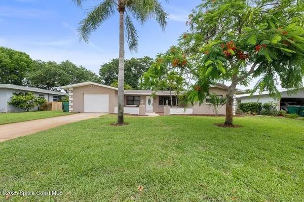 $2,900 | 340 Greenway Avenue, Satellite Beach, FL 32937