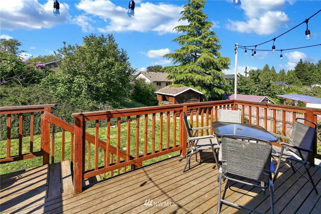 2394 Nicholas Road Ferndale, WA 98248 - Photo 5 of 24