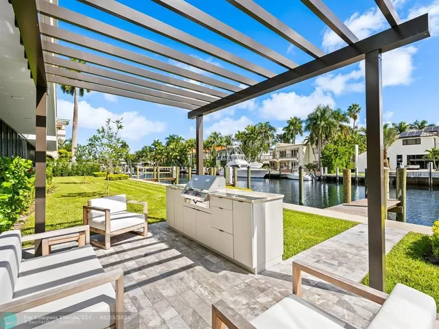 $2,995,000 | 160 Isle Of Venice Drive, Unit 203, Fort Lauderdale, FL 33301
