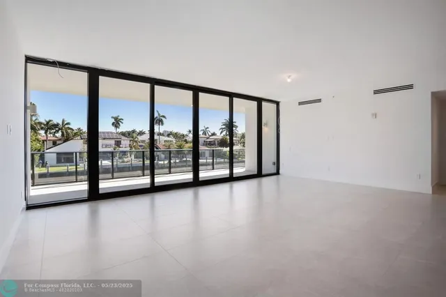 $2,995,000 | 160 Isle Of Venice Drive, Unit 203, Fort Lauderdale, FL 33301