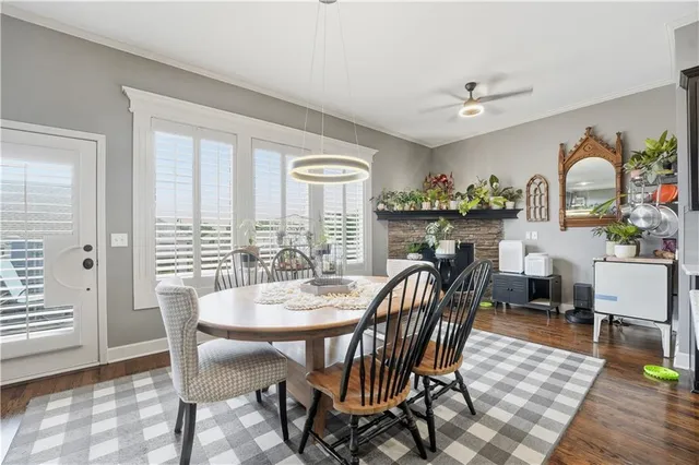 $549,000 | 1052 Southwest Argyl Street, Lee's Summit, MO 64081