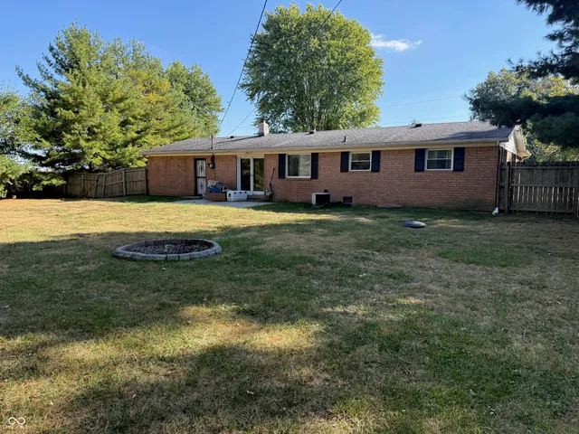 $228,000 | 204 West Trenton Street, Sharpsville, IN 46068