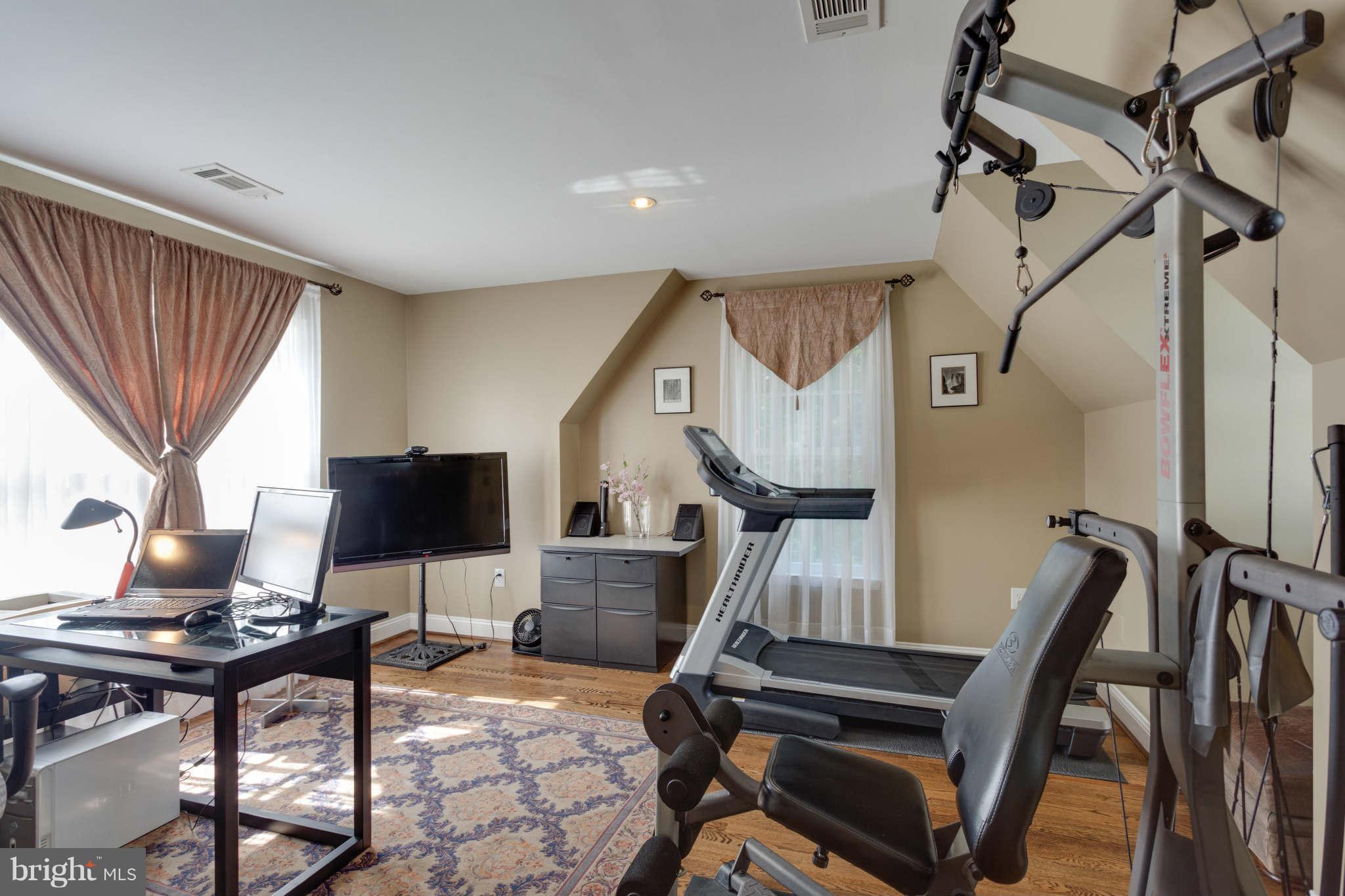 7400 Brickyard Road Potomac, MD 20854 - Photo 13 of 26 Bedroom (Master)