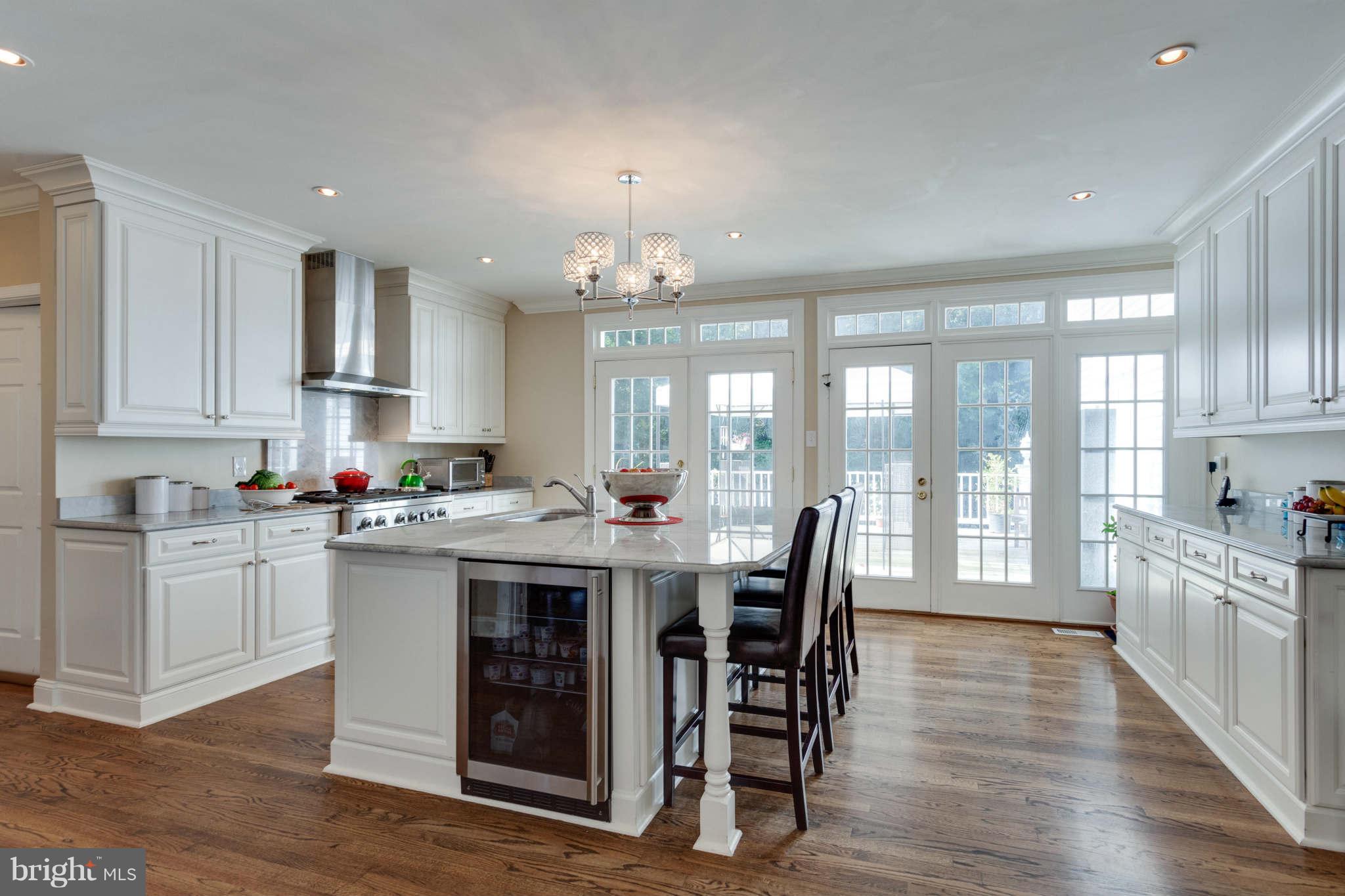 7400 Brickyard Road Potomac, MD 20854 - Photo 6 of 26 Kitchen