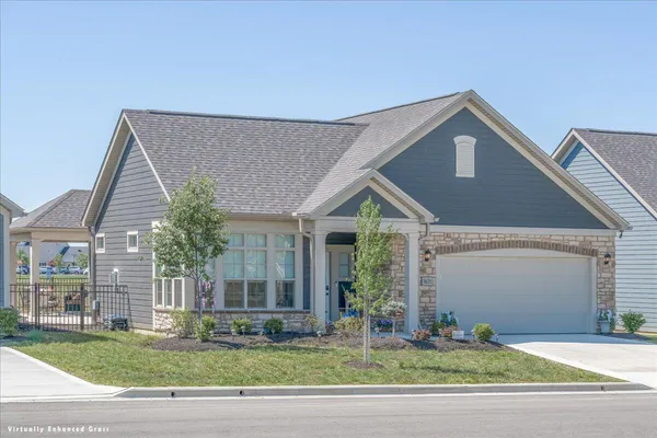 $425,900 | 1621 East Waterside Drive, Circleville, OH 43113