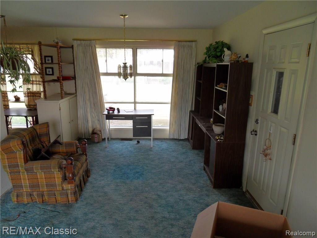 40930 West 10 Mile Road Novi, MI 48375 - Photo 3 of 14 SDC18535.JPG