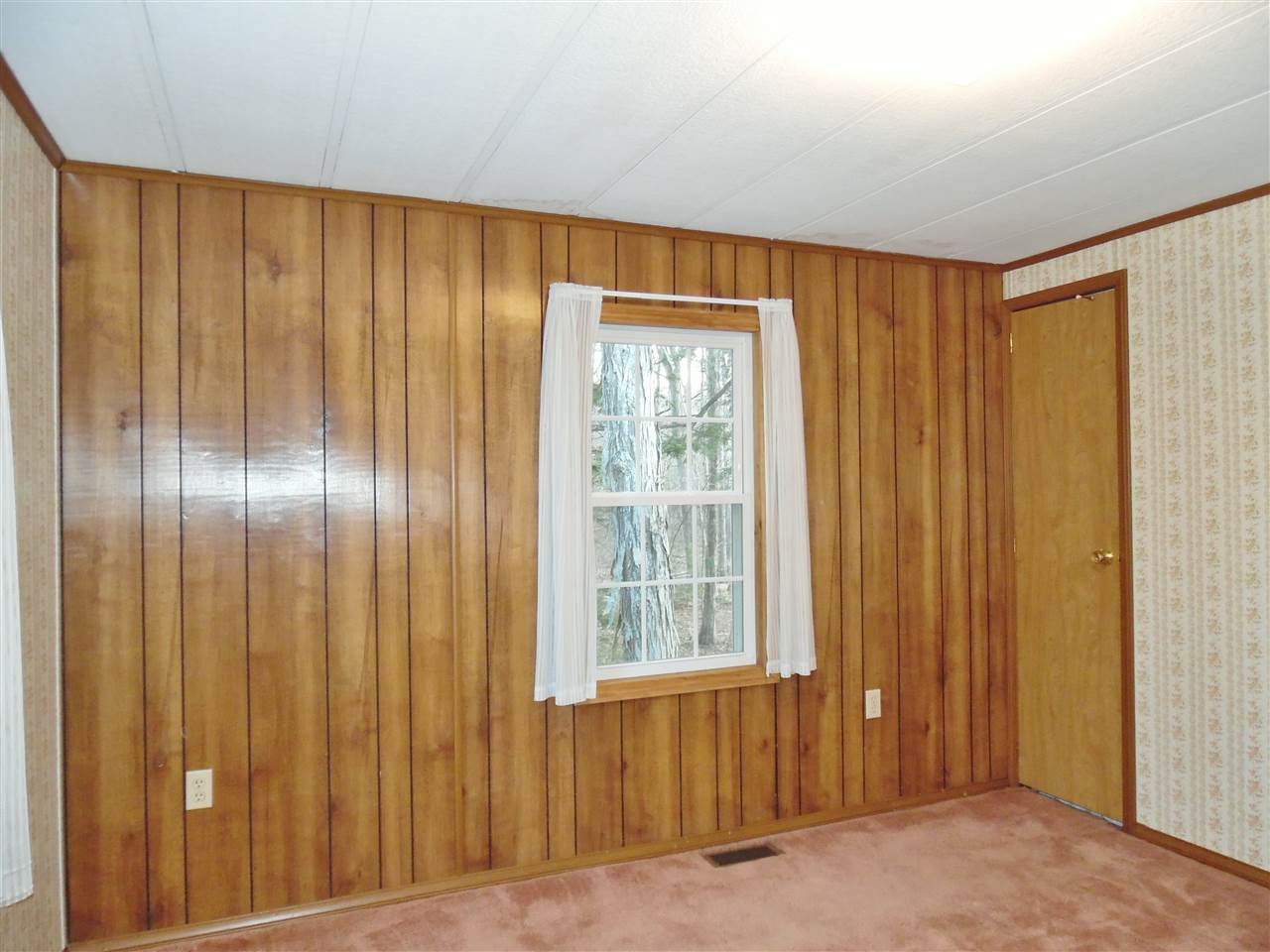 5 Colcord Pond Drive Exeter, NH 03833 - Photo 14 of 27