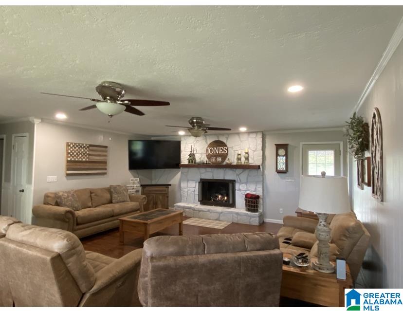 400 Oak Hill Road Anniston, AL 36201 - Photo 3 of 37