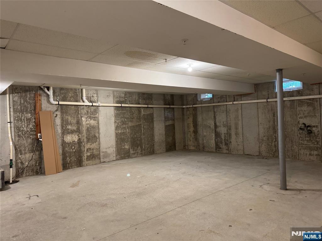 306 April Way Middletown, NJ 07748 - Photo 17 of 26 a view of a garage