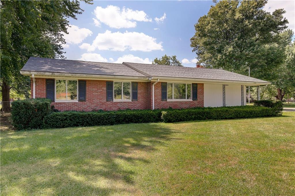 601 Fabyan Road Indianapolis, IN 46217 - Photo 1 of 28 Gallery Image 1