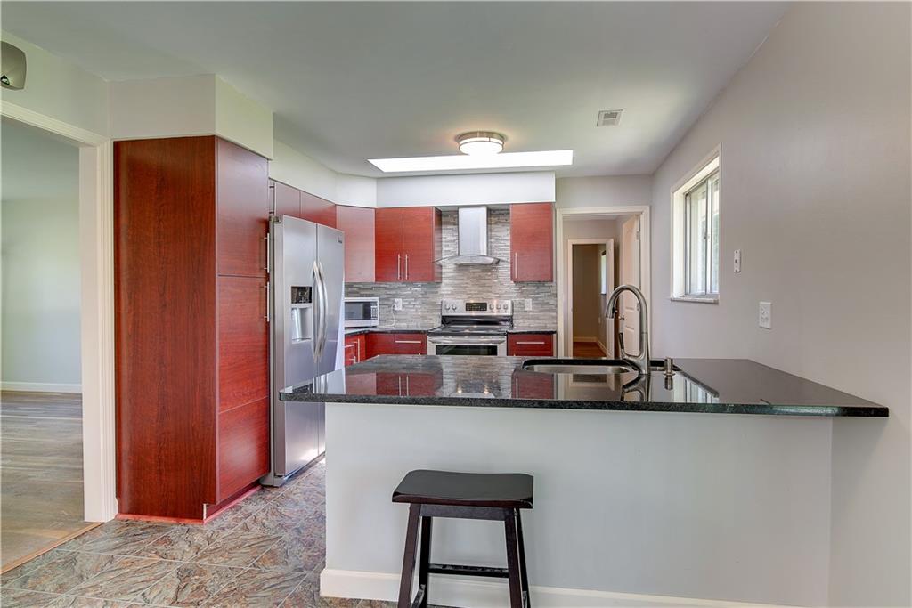 601 Fabyan Road Indianapolis, IN 46217 - Photo 14 of 28 Gallery Image 14