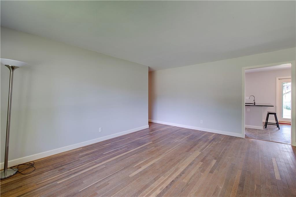 601 Fabyan Road Indianapolis, IN 46217 - Photo 8 of 28 Gallery Image 8