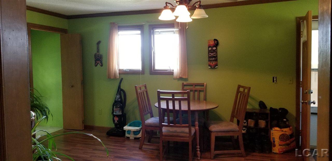 10625 Burton Road Adrian, MI 49221 - Photo 10 of 21 31387317-9.JPG