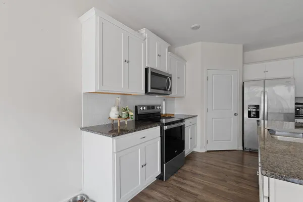 $385,000 | 3302 Meadow Creek Way Northeast, Cleveland, TN 37323