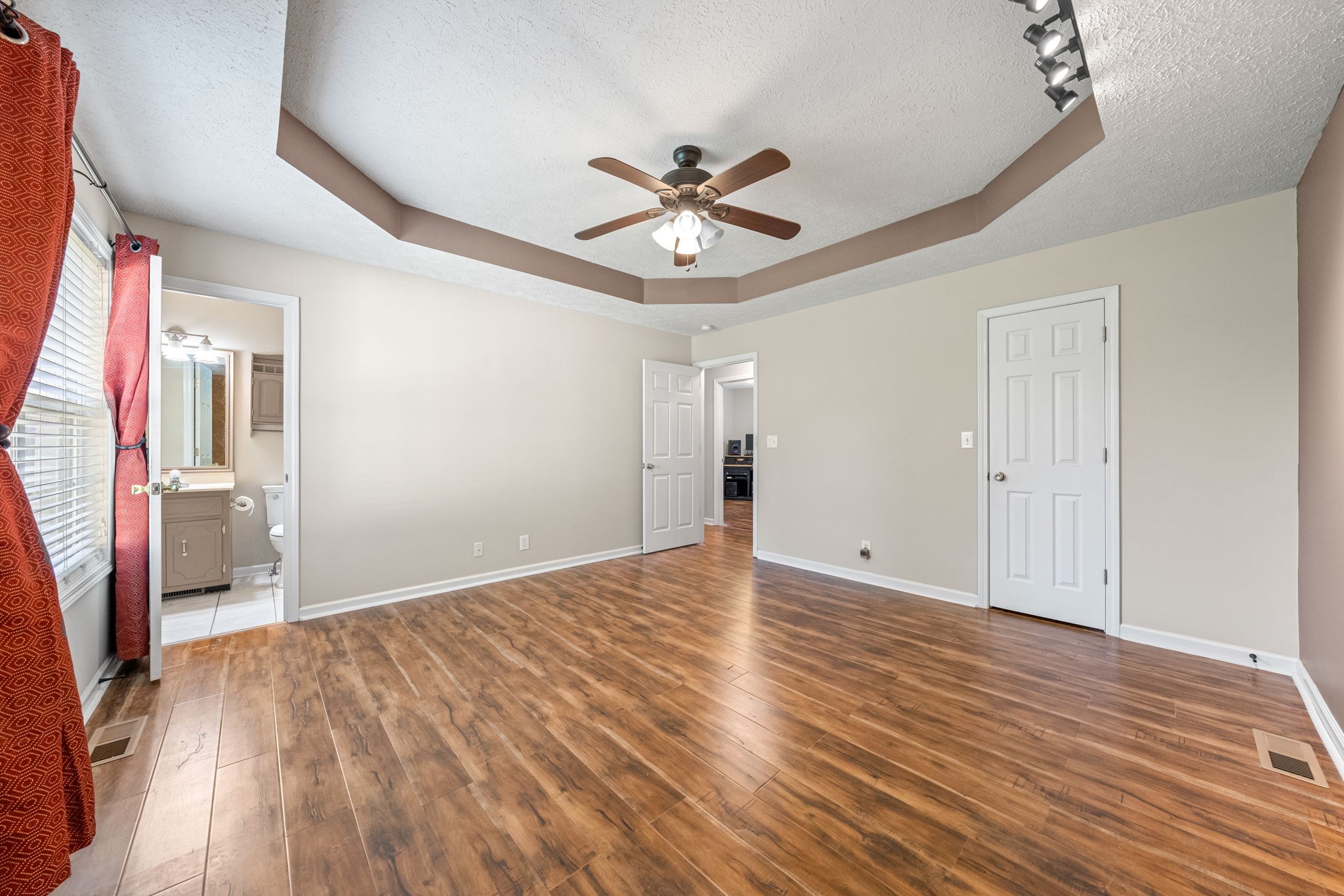 299 Joe McCraw Road Clarksville, TN 37040 - Photo 17 of 26 Gallery Image 17