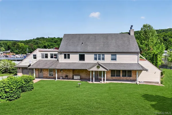 $1,575,000 | 2 Grove Avenue, Greenwood Lake, NY 10925
