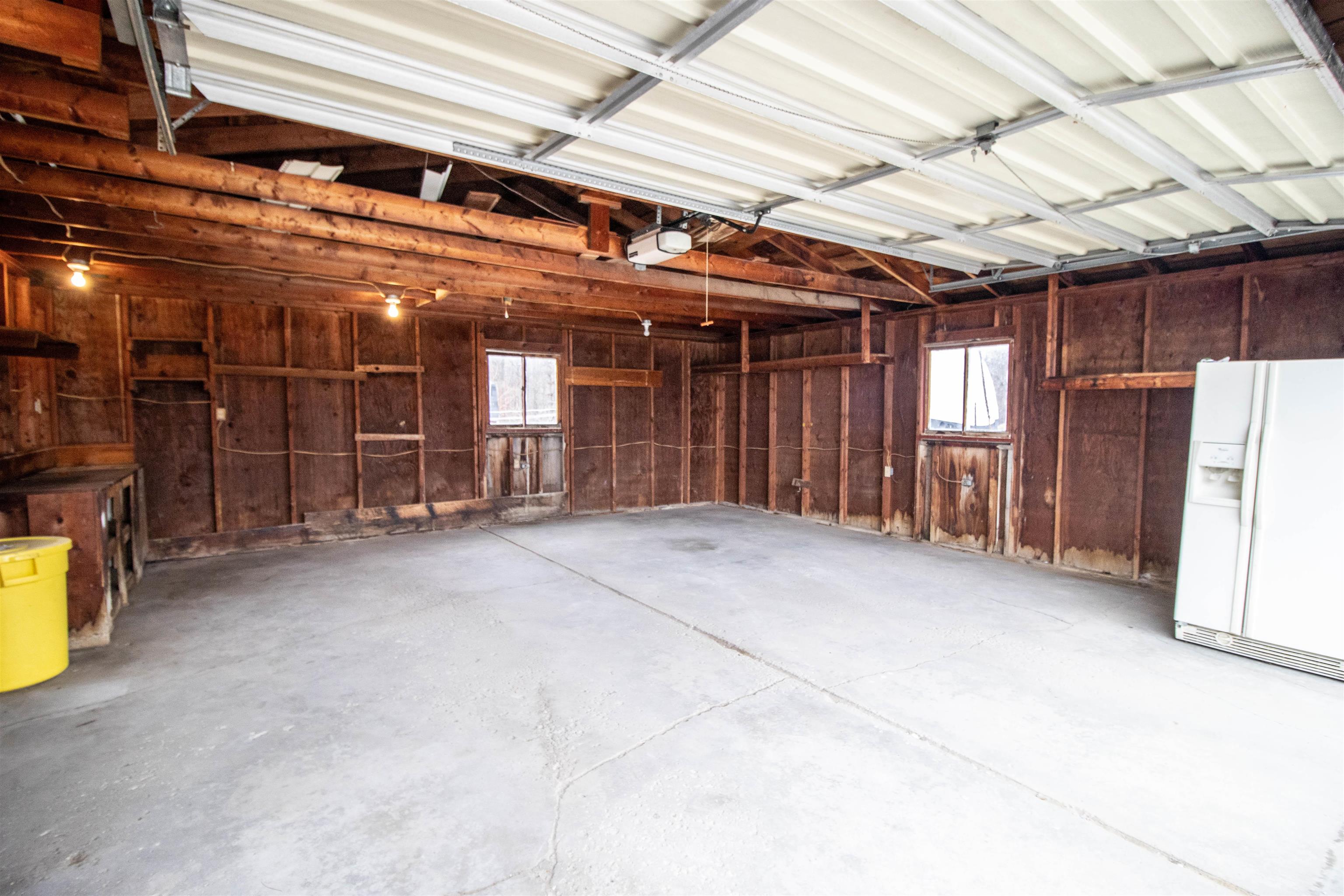 13142 Center Road Clio, MI 48420 - Photo 40 of 44