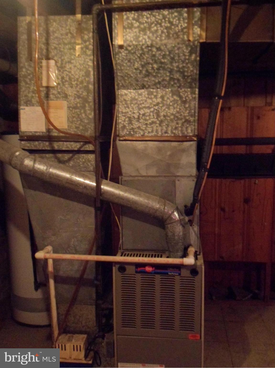 1333 Stonewood Road Baltimore, MD 21239 - Photo 18 of 30 a close view of water heater room