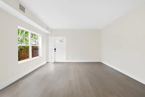 $650,000 | 645 Northwest 2nd Avenue, Fort Lauderdale, FL 33311
