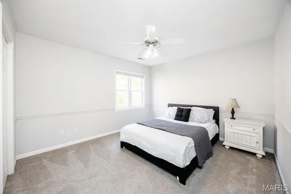 $825,000 | 160 Stonehaven Court, O'Fallon, IL 62269