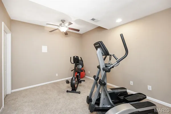 $825,000 | 160 Stonehaven Court, O'Fallon, IL 62269