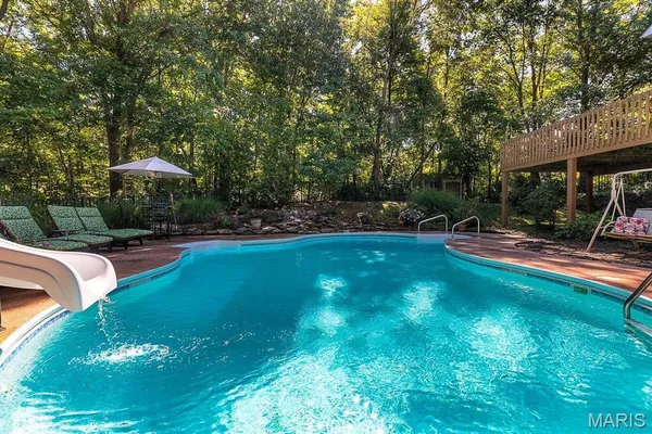 $825,000 | 160 Stonehaven Court, O'Fallon, IL 62269