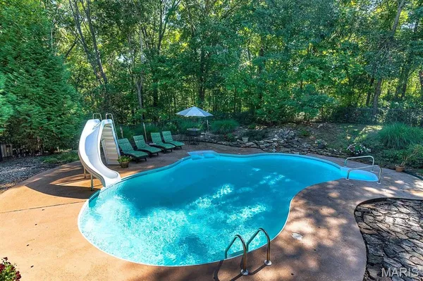 $825,000 | 160 Stonehaven Court, O'Fallon, IL 62269