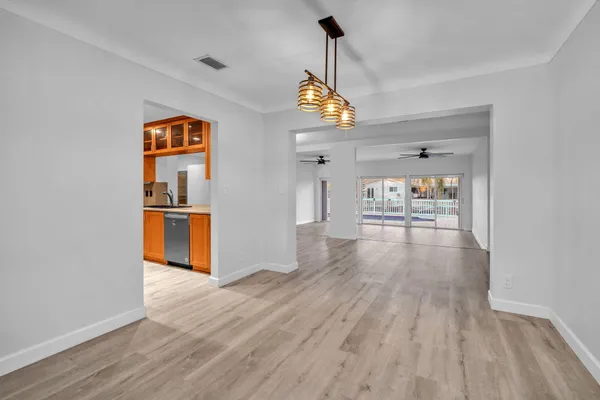 $6,900 | 1421 Northeast 54th Street, Fort Lauderdale, FL 33334