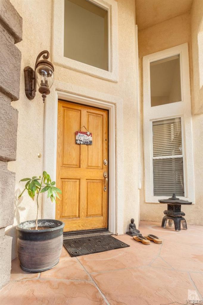 11137 Shadyridge Road Moorpark, CA 93021 - Photo 5 of 31