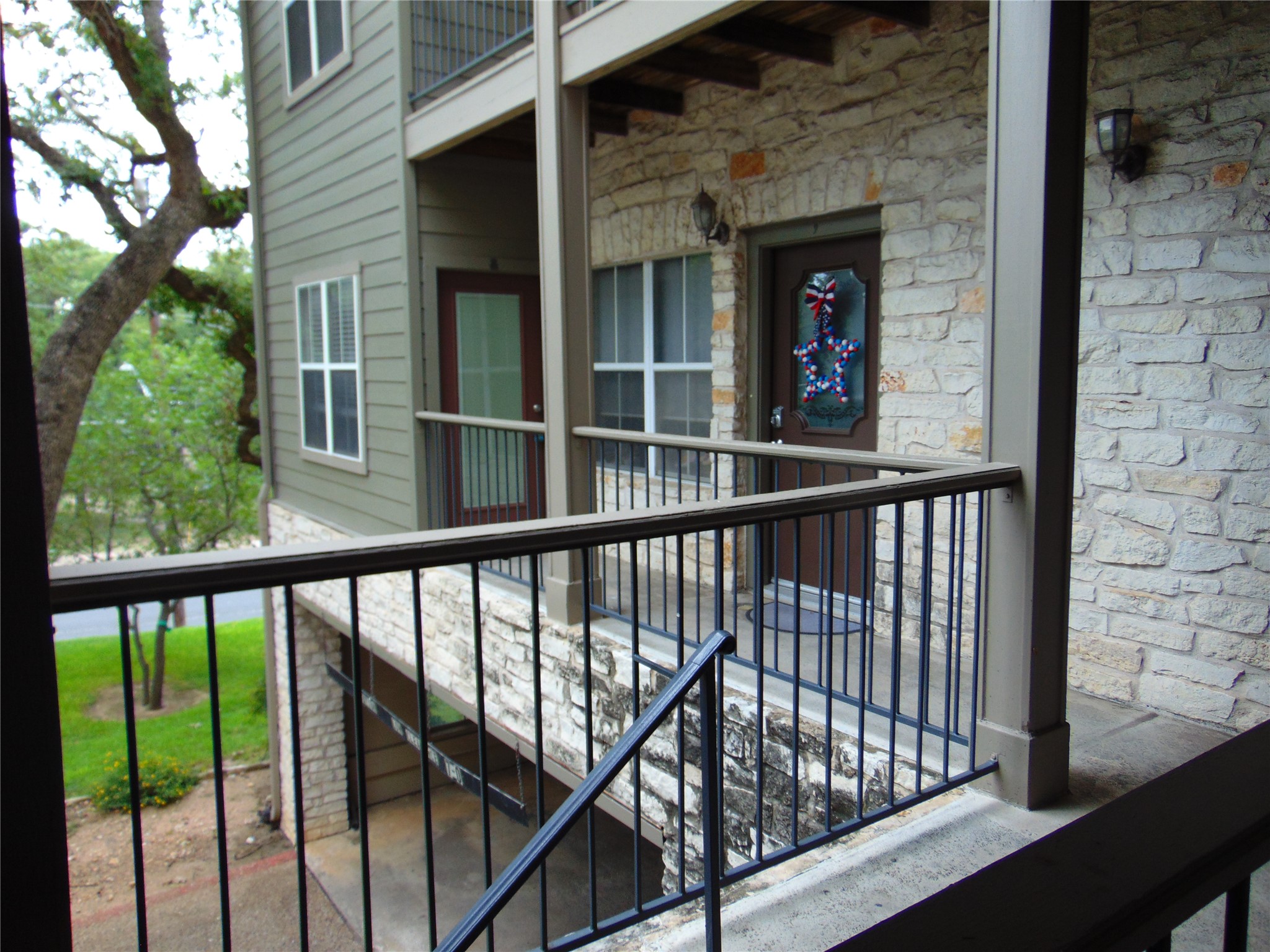 2508 Enfield Road, Unit 8 Austin, TX 78703 - Photo 4 of 16 a view of a balcony