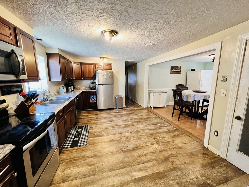 51 Tri Street Ashland, MA 01721 - Photo 10 of 22 Gallery Image 10