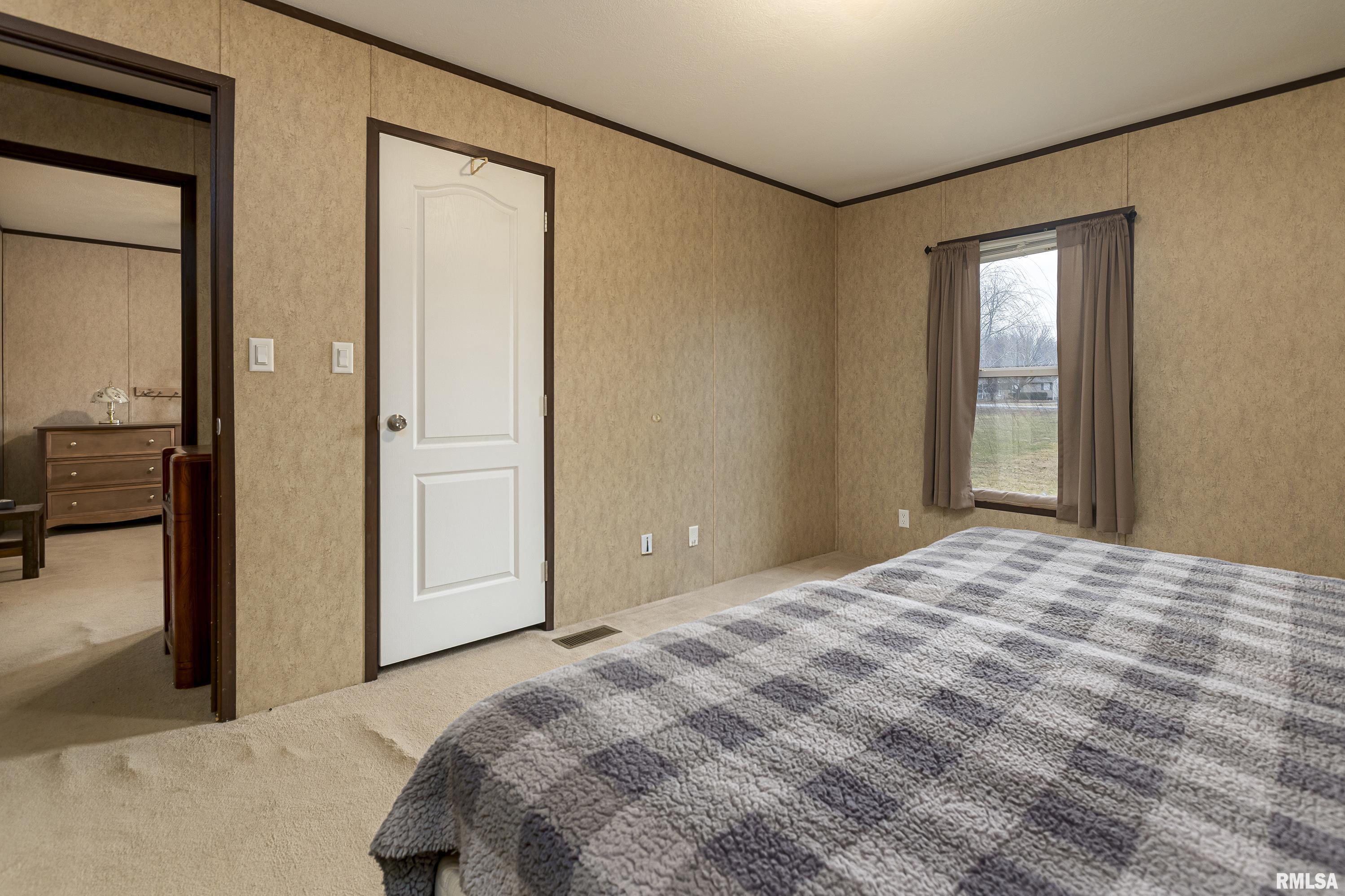 2217 South Thompsonville Road Thompsonville, IL 62890 - Photo 24 of 36