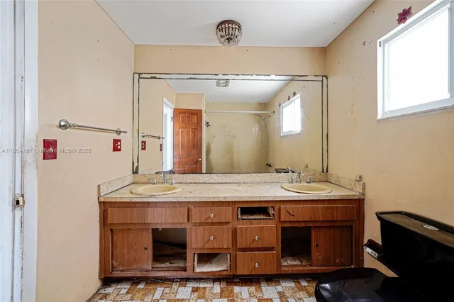 $470,000 | 20401 Northwest 22nd Avenue, Miami Gardens, FL 33056