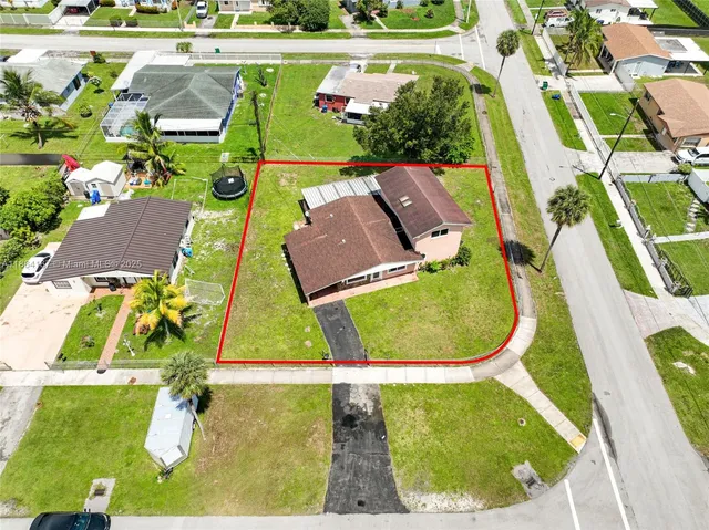 $470,000 | 20401 Northwest 22nd Avenue, Miami Gardens, FL 33056