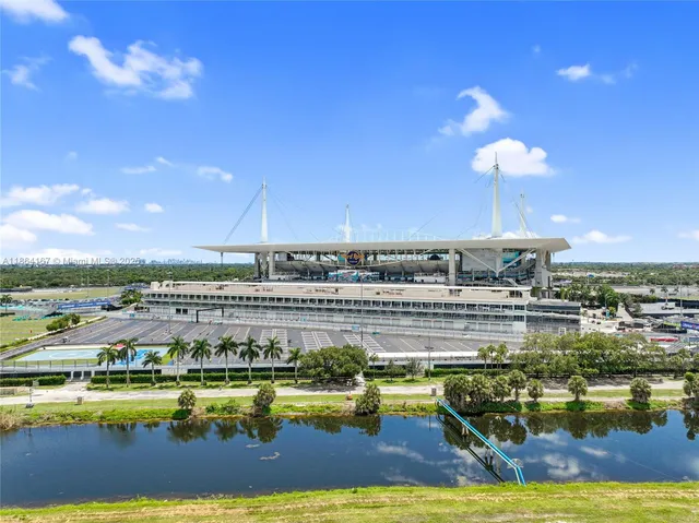 $470,000 | 20401 Northwest 22nd Avenue, Miami Gardens, FL 33056