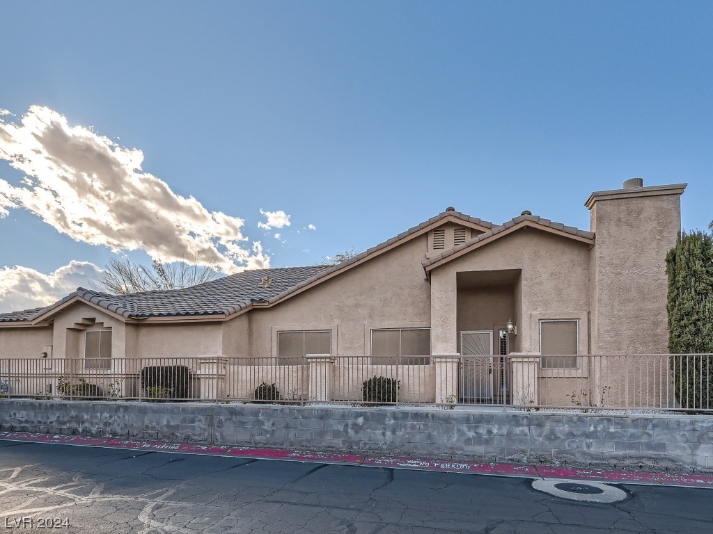 2035 East Warm Springs Road, Unit 1001 Las Vegas, NV 89119 - Photo 3 of 35