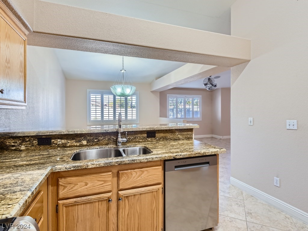 2035 East Warm Springs Road, Unit 1001 Las Vegas, NV 89119 - Photo 10 of 35